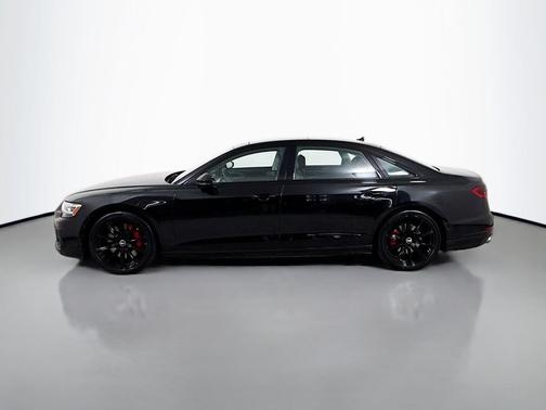2023 Audi S8 4.0T
