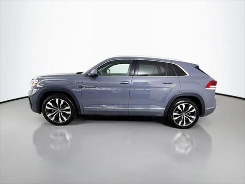 2022 Volkswagen Atlas Cross Sport 3.6L V6 SEL Premium R-Line