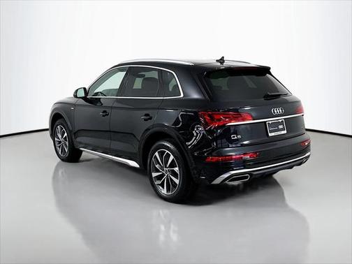 2022 Audi Q5 45 S line Premium