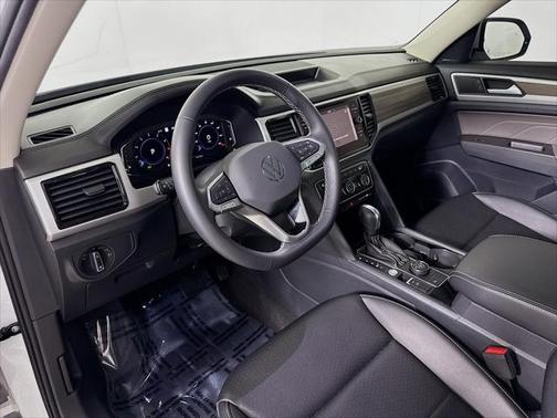 2022 Volkswagen Atlas 2.0T SEL