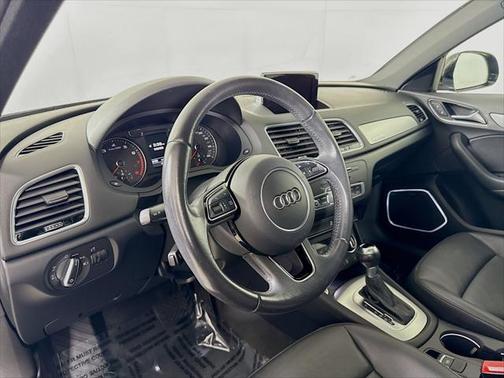 2016 Audi Q3 2.0T Premium Plus