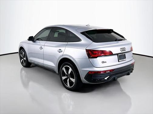 2022 Audi Q5 45 S line Premium Plus