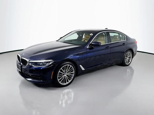 2020 BMW 530e xDrive iPerformance