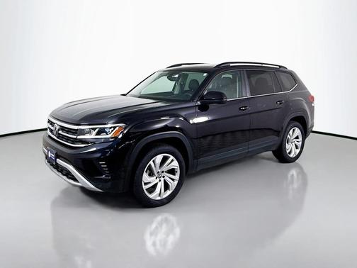 2022 Volkswagen Atlas 3.6L SE w/Technology