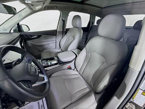2022 Audi Q7 55 Prestige