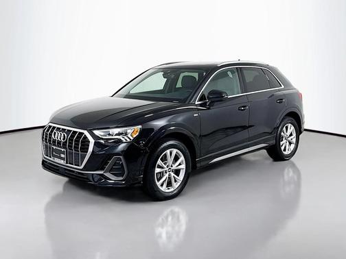 2022 Audi Q3 45 S line Premium Plus