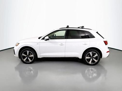 2023 Audi Q5 45 S line Prestige