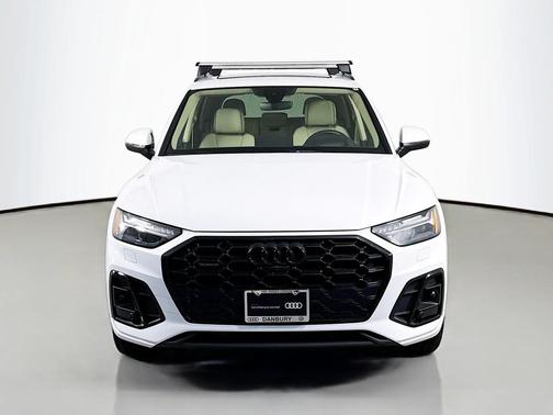 2023 Audi Q5 45 S line Prestige