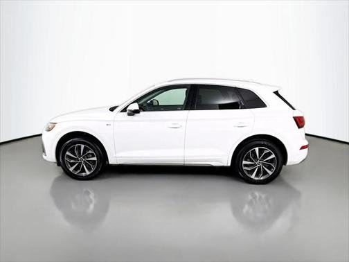 2022 Audi Q5 45 S line Premium