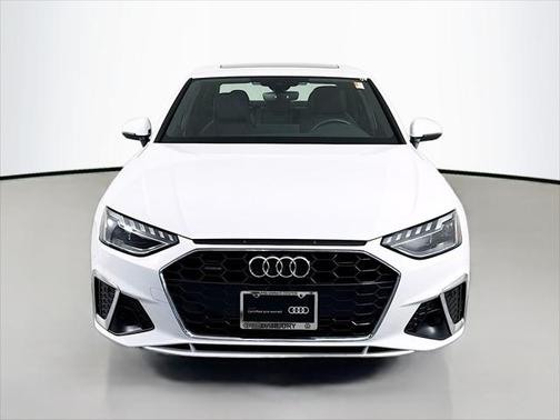 2022 Audi A4 45 S line Premium Plus