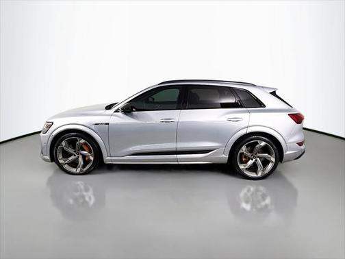 2023 Audi e-tron S Prestige quattro