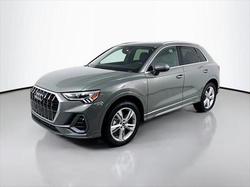 2024 Audi Q3 45 S line Premium Plus