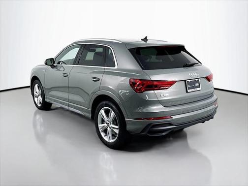 2024 Audi Q3 45 S line Premium Plus