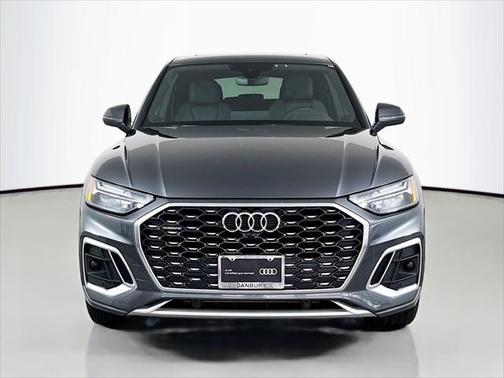 2022 Audi Q5 45 S line Premium Plus