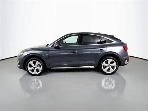 2022 Audi Q5 45 S line Premium Plus