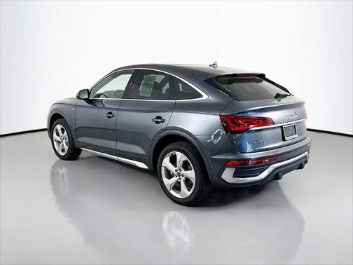 2022 Audi Q5 45 S line Premium Plus