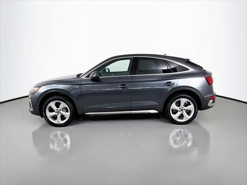 2022 Audi Q5 45 S line Premium Plus