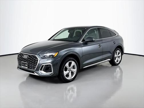 2022 Audi Q5 45 S line Premium Plus