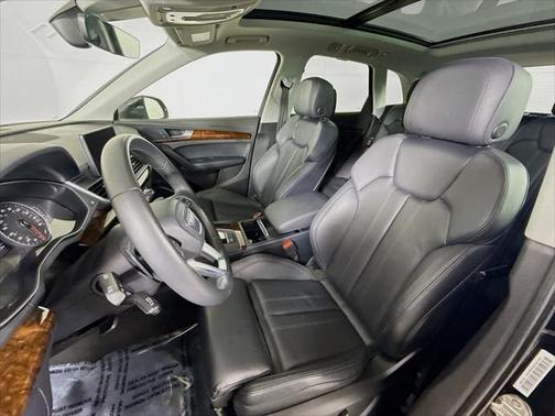 2018 Audi Q5 2.0T Premium Plus