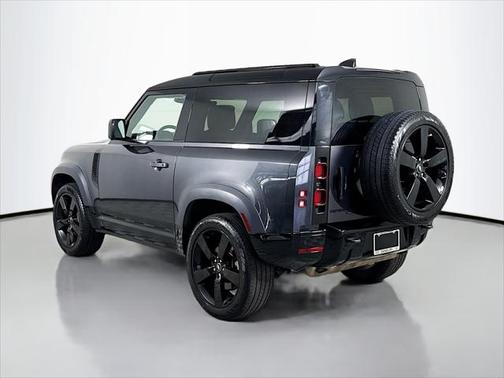 2022 Land Rover Defender 90 X-Dynamic HSE