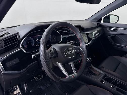 2025 Audi Q3 45 S line Premium Plus