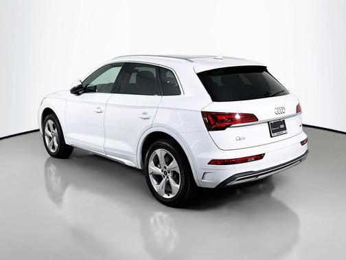 2021 Audi Q5 45 Premium Plus