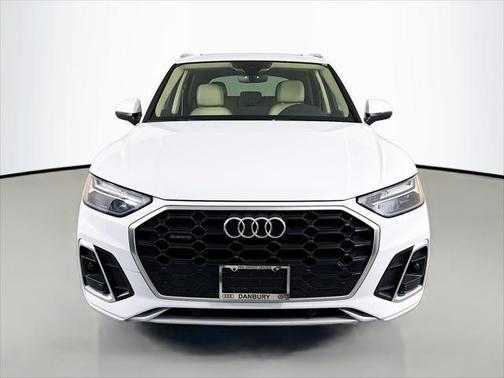 2022 Audi Q5 45 S line Premium