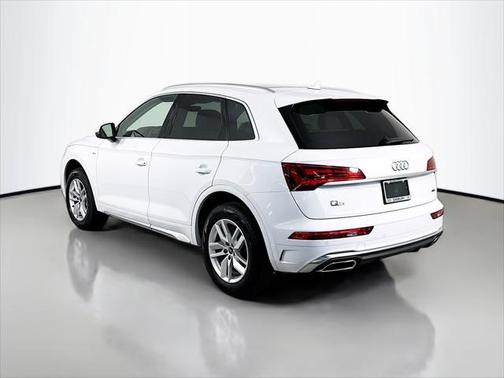 2022 Audi Q5 45 S line Premium