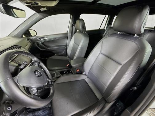 2020 Volkswagen Tiguan 2.0T SE R-Line Black 4MOTION
