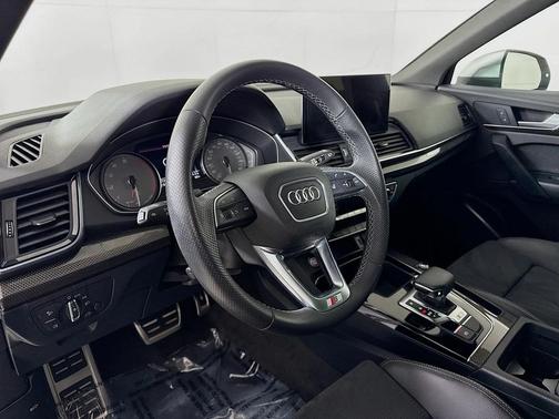 2022 Audi SQ5 3.0T Premium