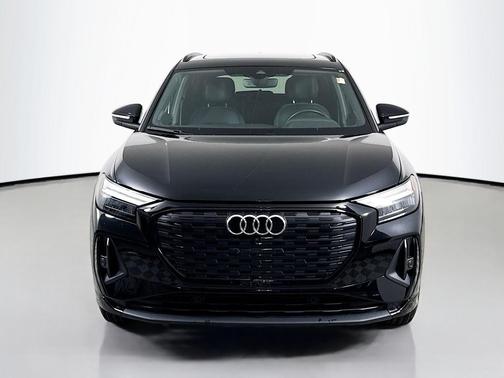 2024 Audi Q4 e-tron Premium Plus 50 quattro