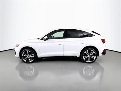2022 Audi Q5 45 S line Premium Plus