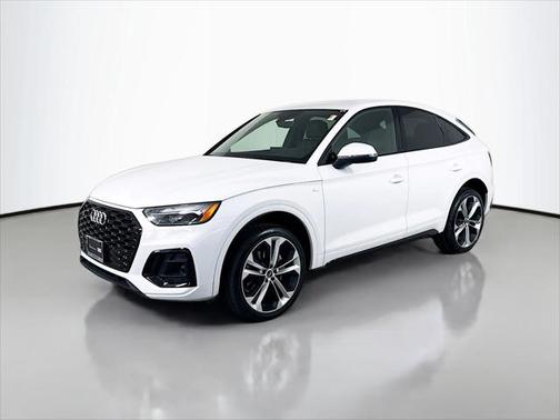 2022 Audi Q5 45 S line Premium Plus