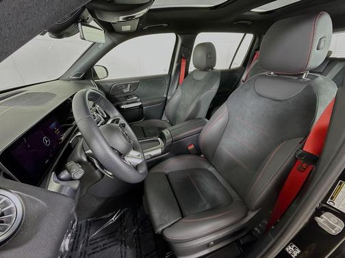 2025 Mercedes-Benz AMG GLB 35 4MATIC