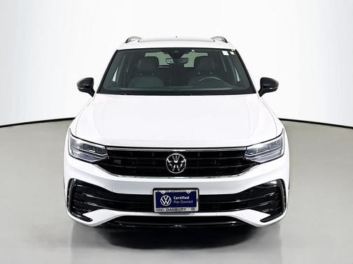 2023 Volkswagen Tiguan 2.0T SE R-Line Black 4MOTION