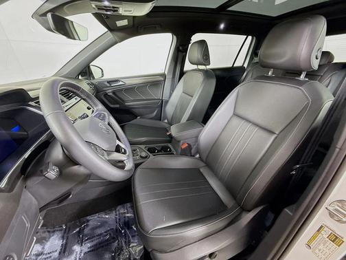 2023 Volkswagen Tiguan 2.0T SE R-Line Black 4MOTION