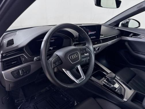 2023 Audi A4 45 S line Premium Plus