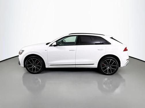 2023 Audi Q8 55 Premium Plus