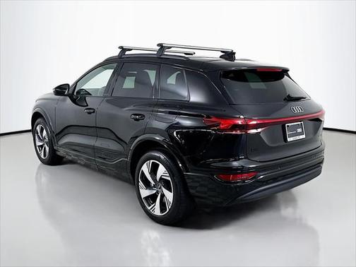 2025 Audi Q6 e-tron Premium Plus quattro