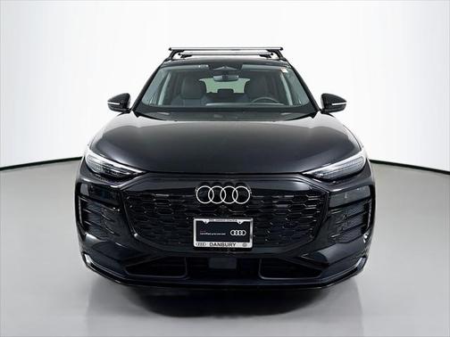 2025 Audi Q6 e-tron Premium Plus quattro