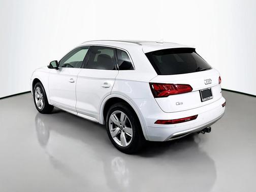 2019 Audi Q5 2.0T Premium Plus