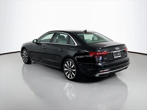 2022 Audi A4 40 Premium Plus
