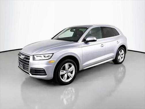 2018 Audi Q5 2.0T Premium Plus