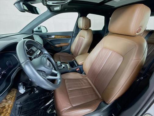 2018 Audi Q5 2.0T Premium Plus