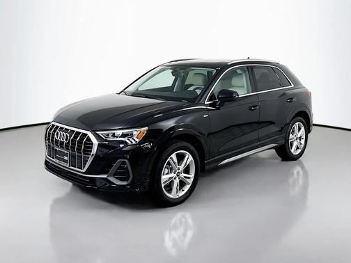 2024 Audi Q3 45 S line Premium Plus
