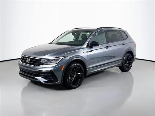 2023 Volkswagen Tiguan 2.0T SE R-Line Black 4MOTION