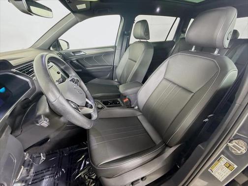 2023 Volkswagen Tiguan 2.0T SE R-Line Black 4MOTION