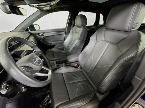2023 Audi Q3 Premium 45 TFSI S line quattro Tiptronic