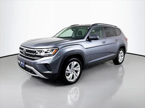 2022 Volkswagen Atlas 3.6L SE w/Technology