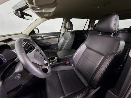 2022 Volkswagen Atlas 3.6L SE w/Technology